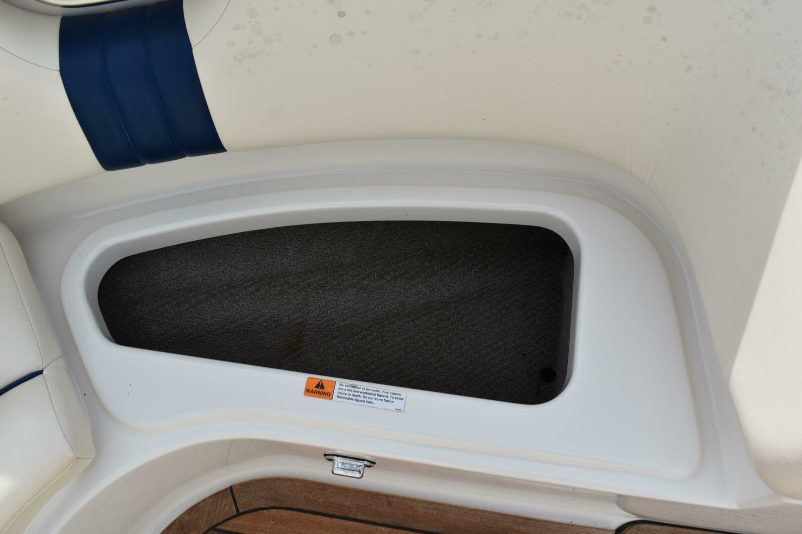 2003 Chris-Craft 25 Launch — photo 35