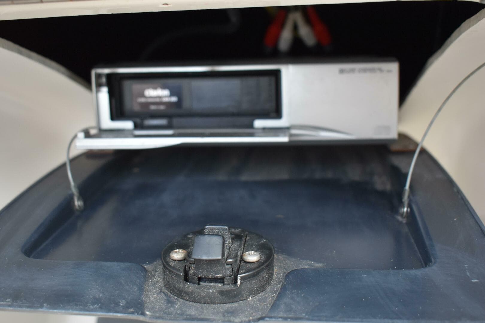 2003 Chris-Craft 25 Launch — photo 31