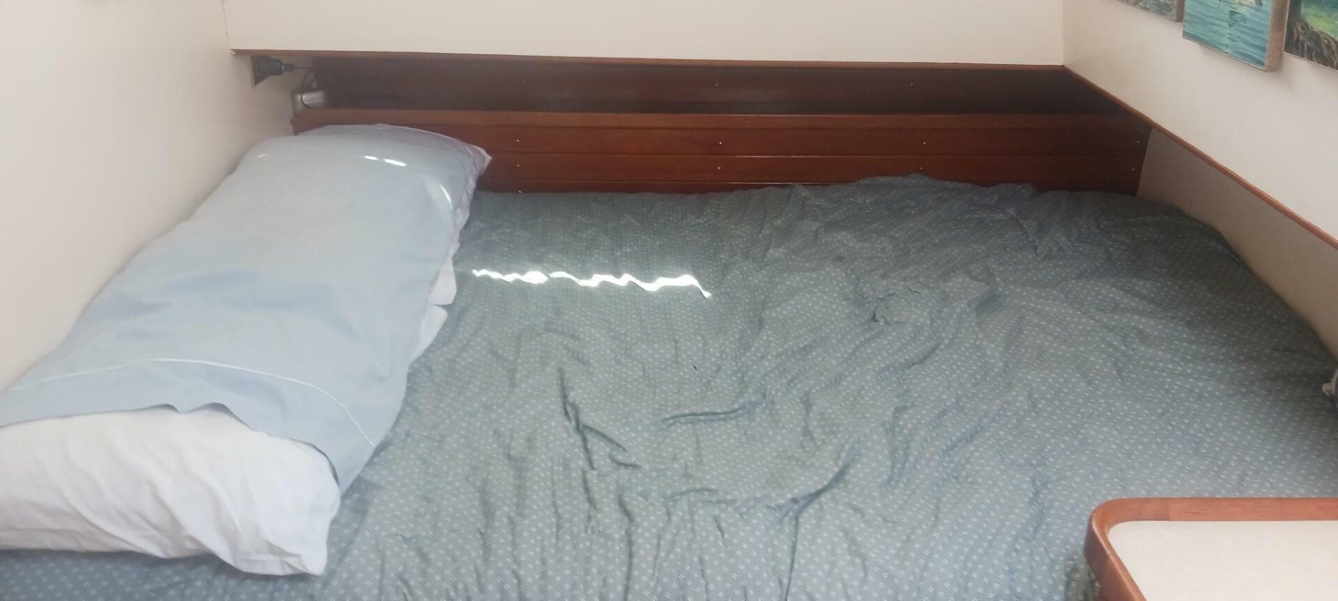 1977 Grand Banks 36 Classic — photo 40