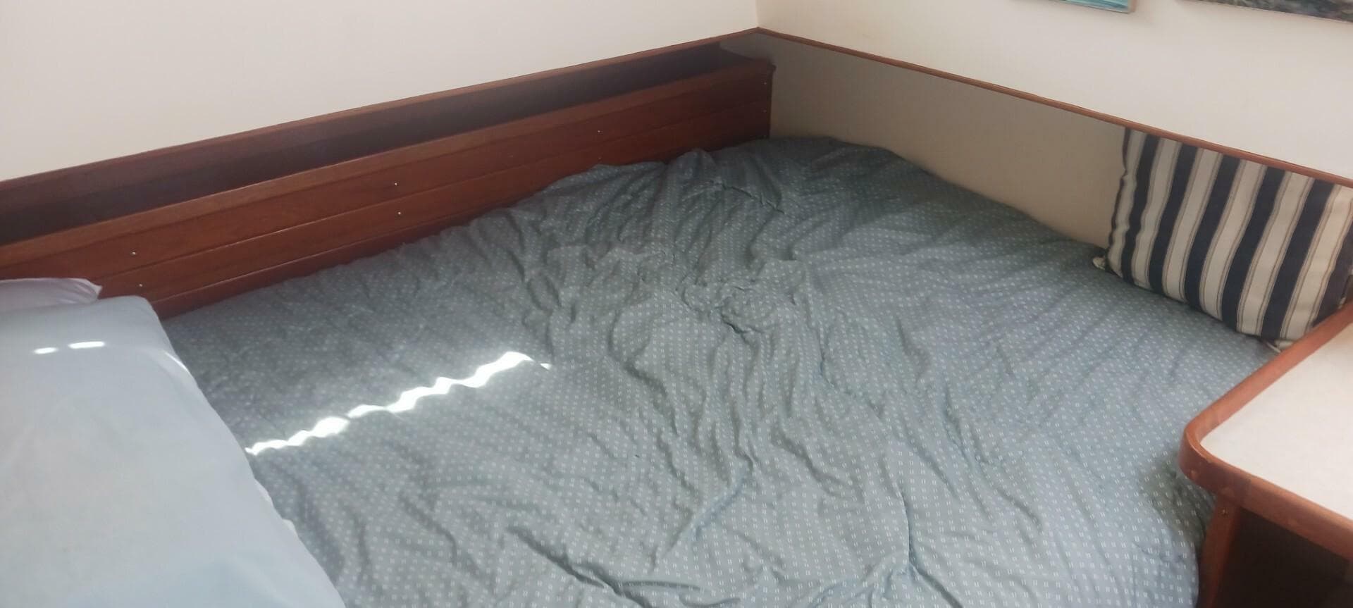 1977 Grand Banks 36 Classic — photo 41