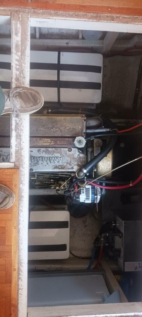 1977 Grand Banks 36 Classic — photo 18