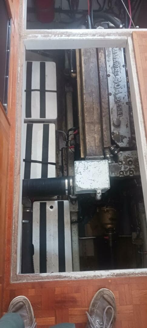 1977 Grand Banks 36 Classic — photo 17