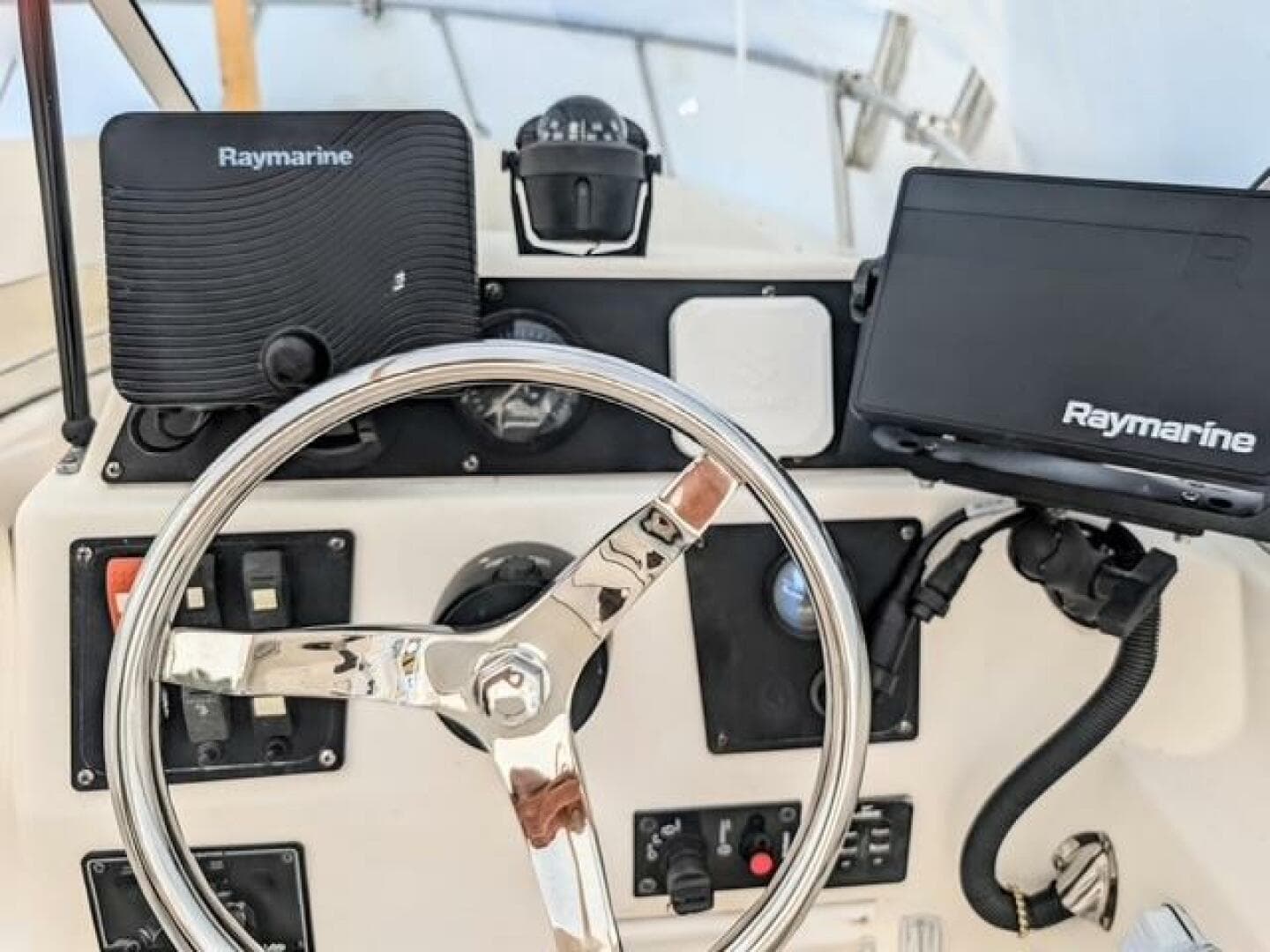 2003 Palm Beach 22 DC White Cap — photo 12