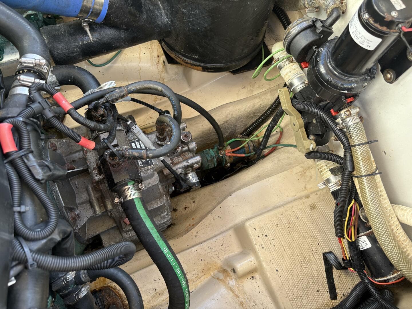 2014 Ranger Tugs R-27 — photo 53