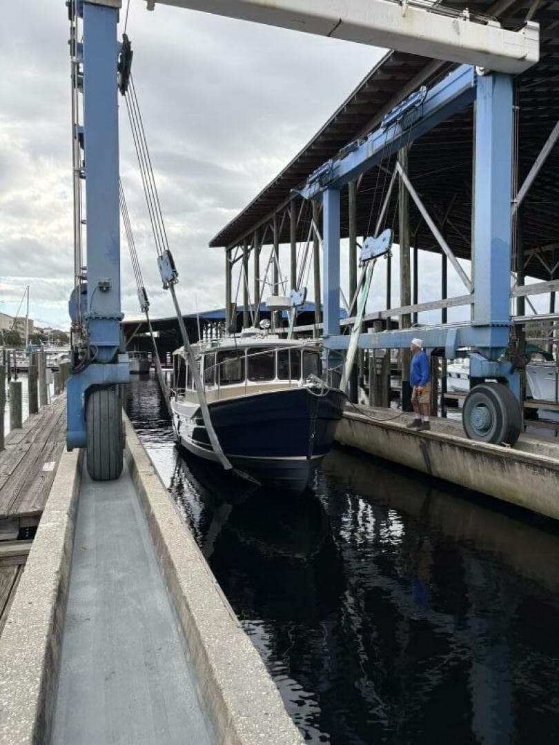 2014 Ranger Tugs R-27 — photo 54