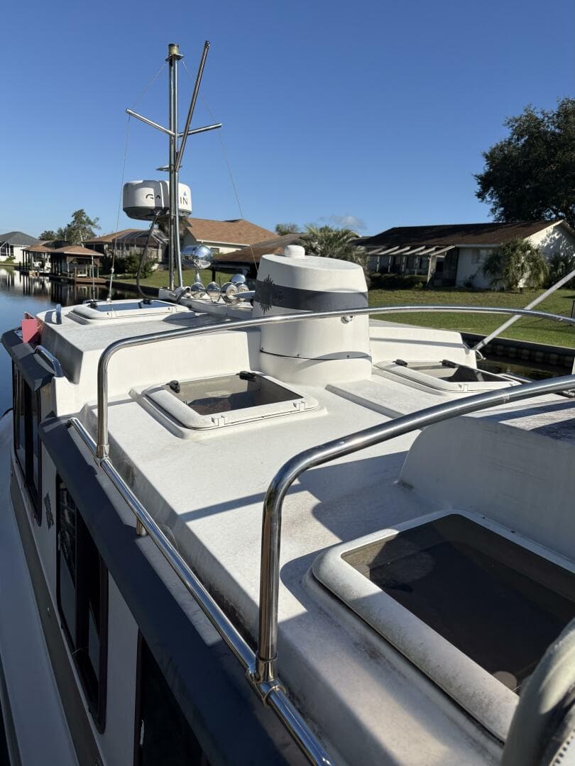 2014 Ranger Tugs R-27 — photo 4