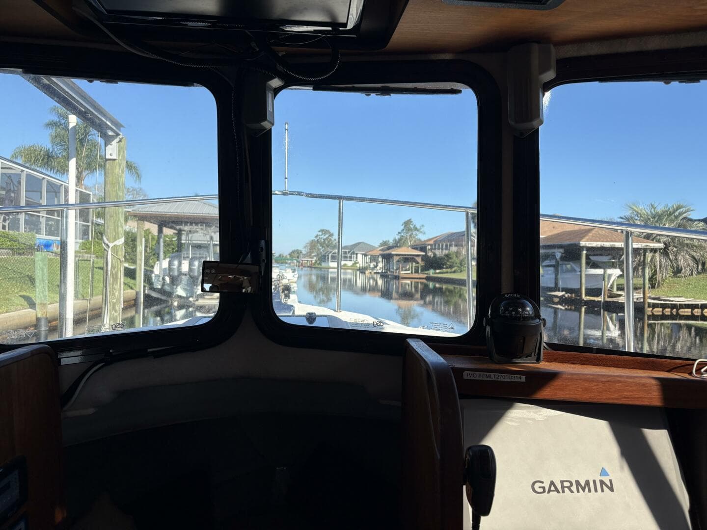 2014 Ranger Tugs R-27 — photo 29