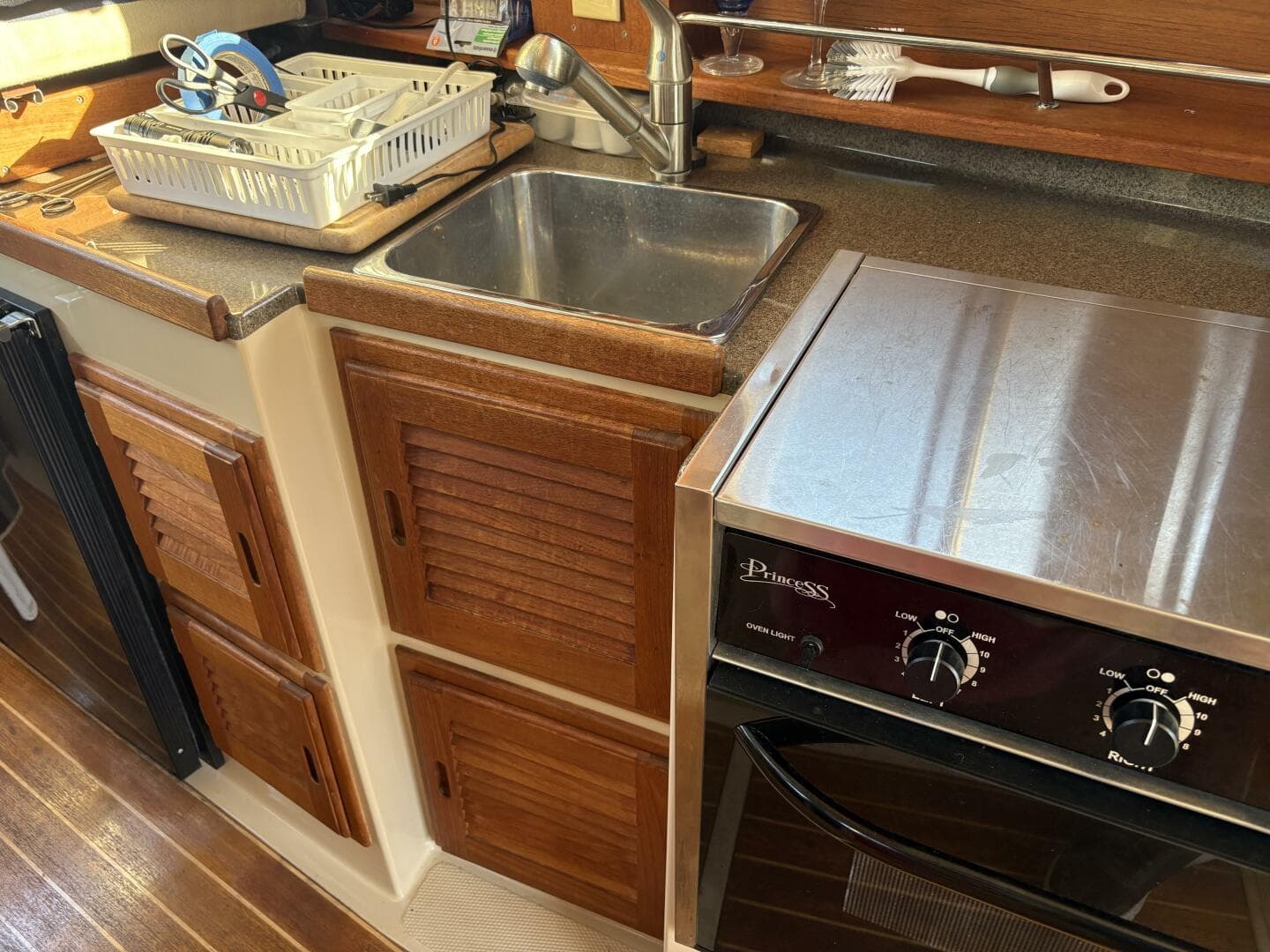 2014 Ranger Tugs R-27 — photo 19