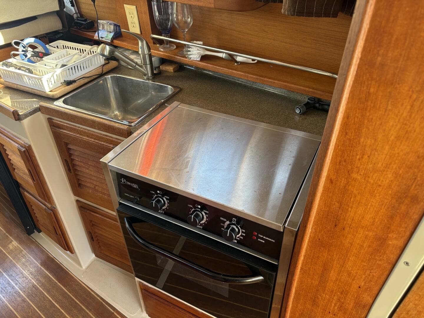 2014 Ranger Tugs R-27 — photo 18