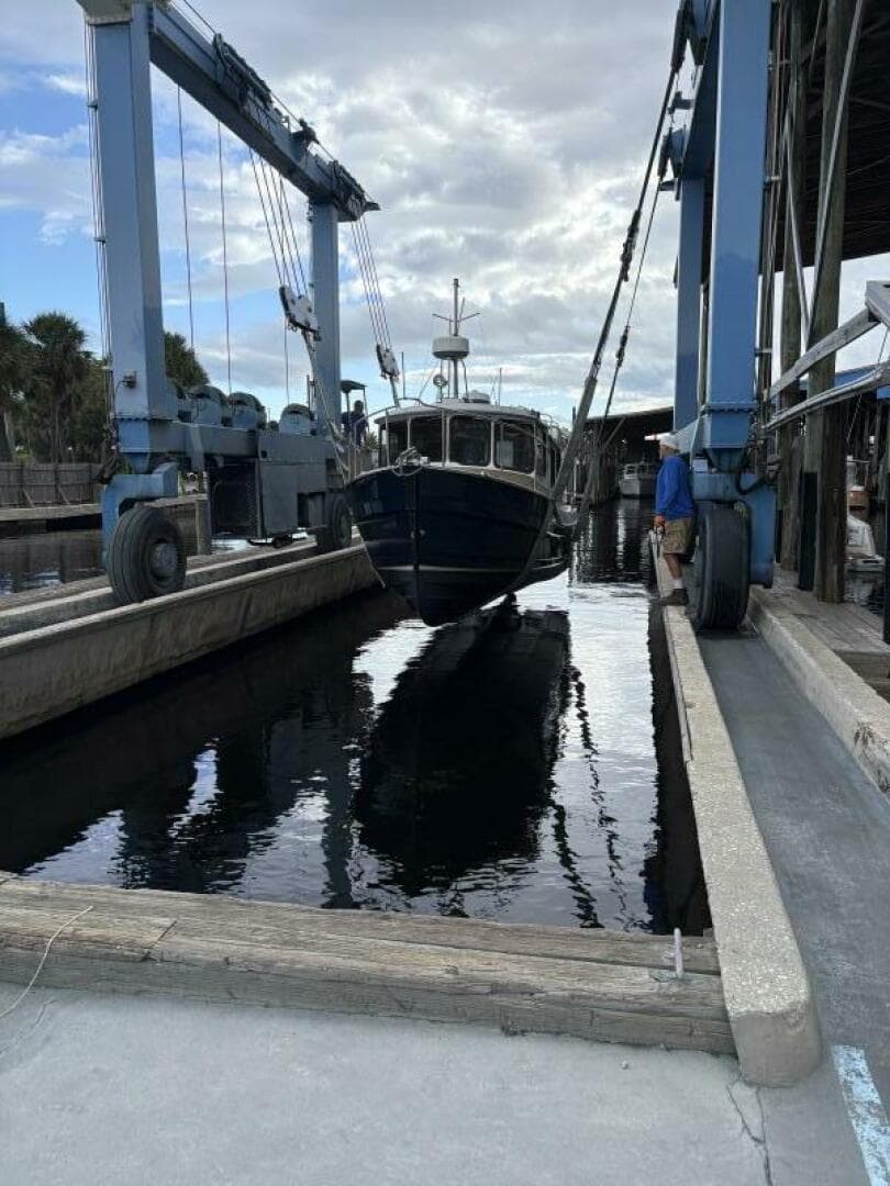 2014 Ranger Tugs R-27 — photo 55