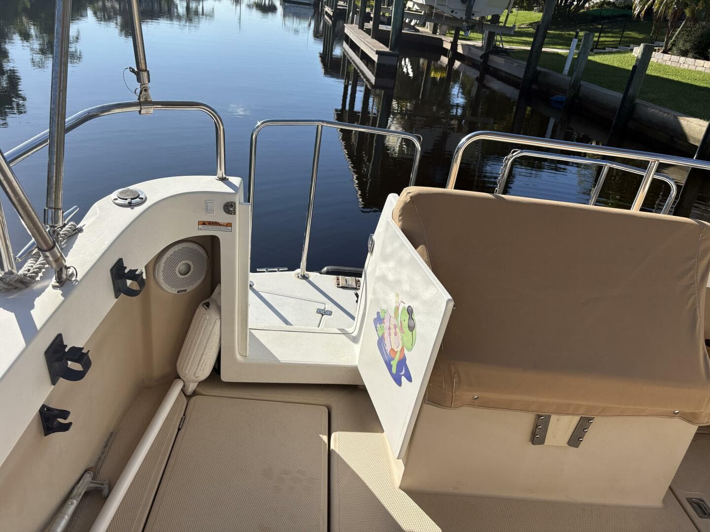 2014 Ranger Tugs R-27 — photo 10