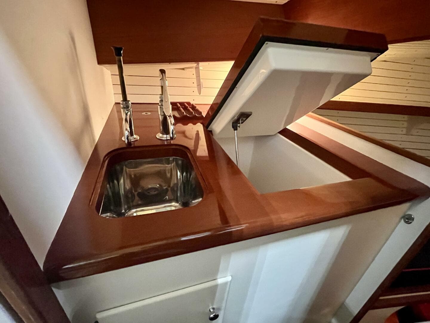 1980 Dyer 29 Bass — photo 19