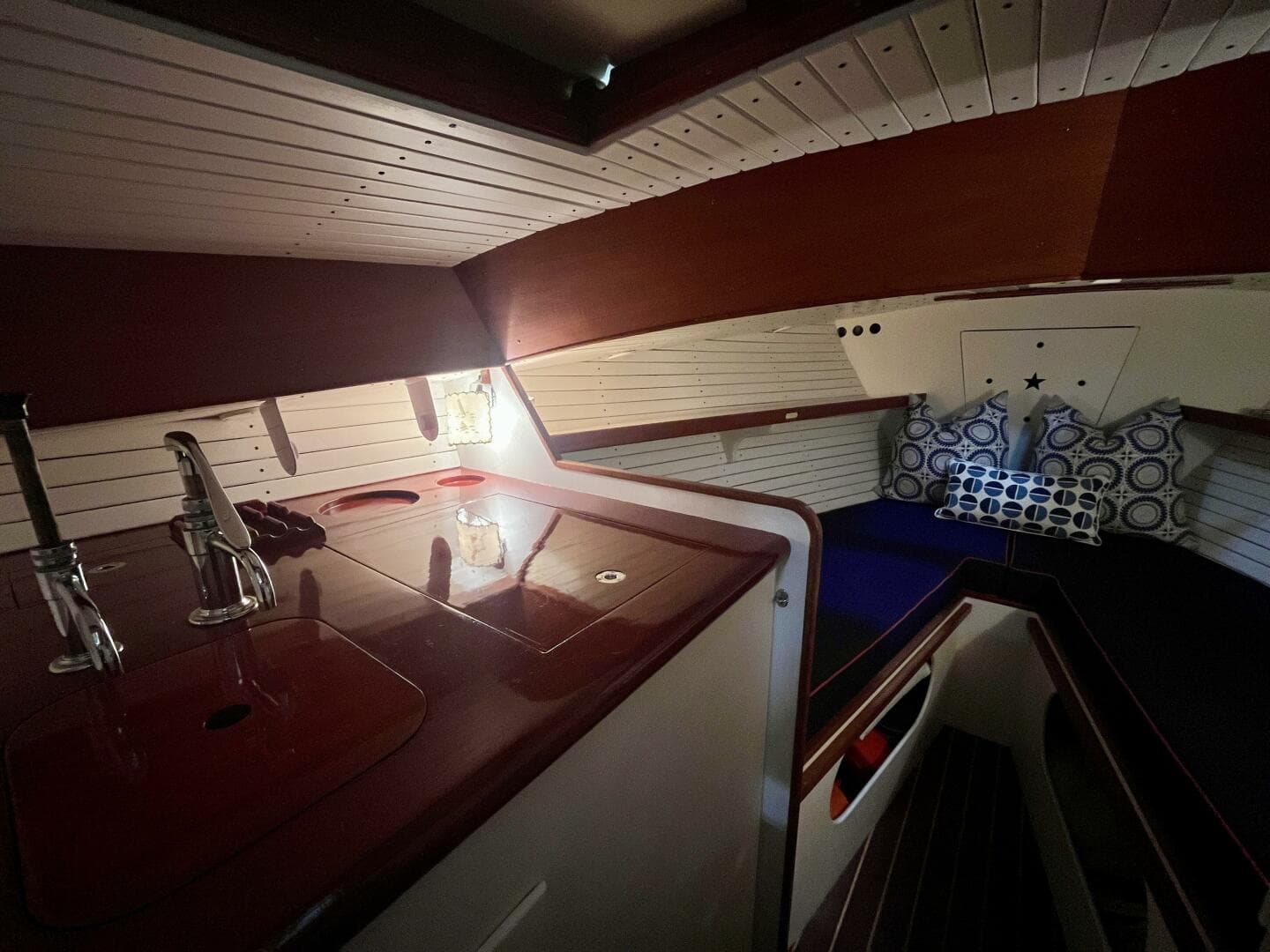 1980 Dyer 29 Bass — photo 13