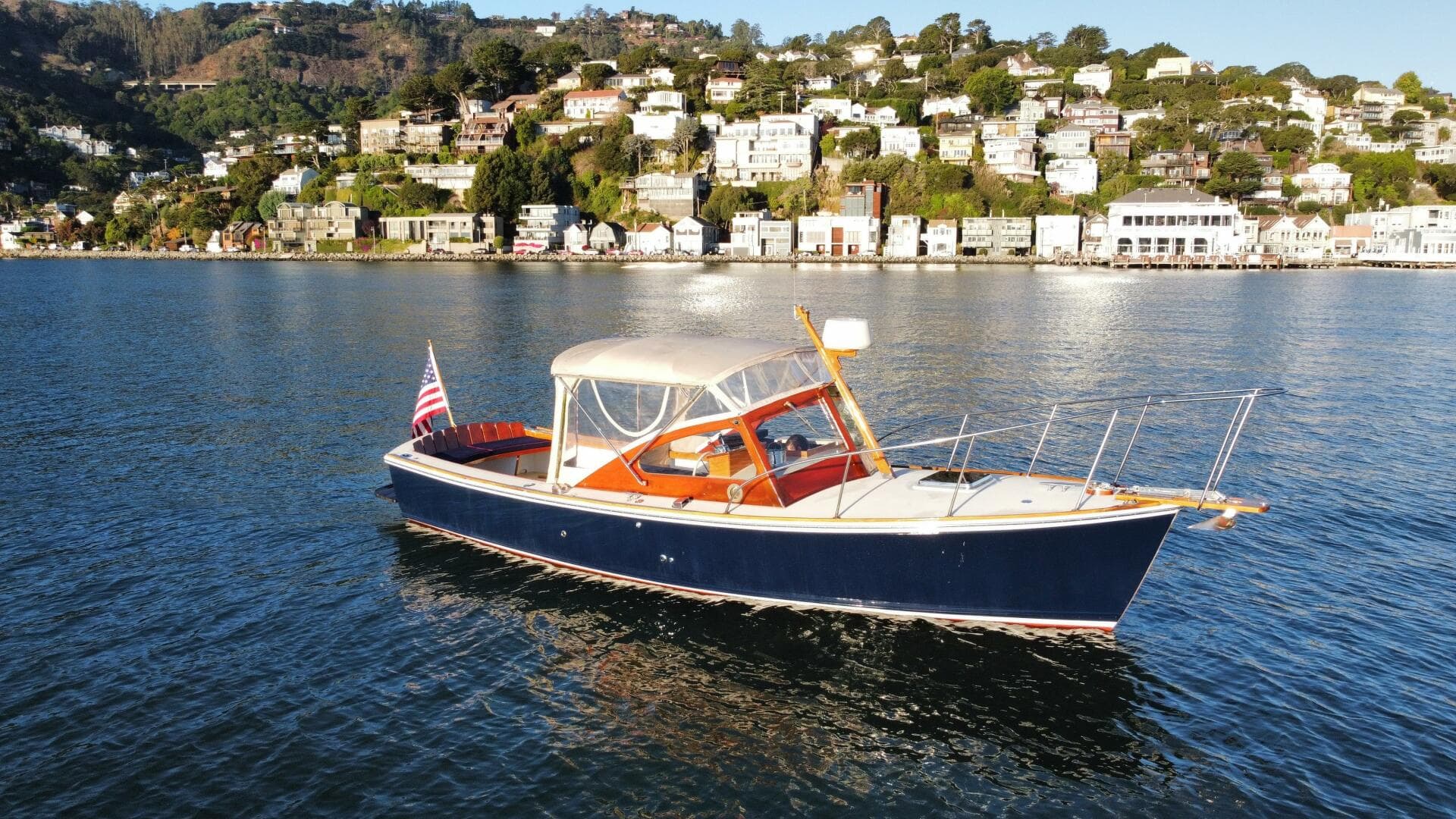 1980 Dyer 29 Bass — photo 1
