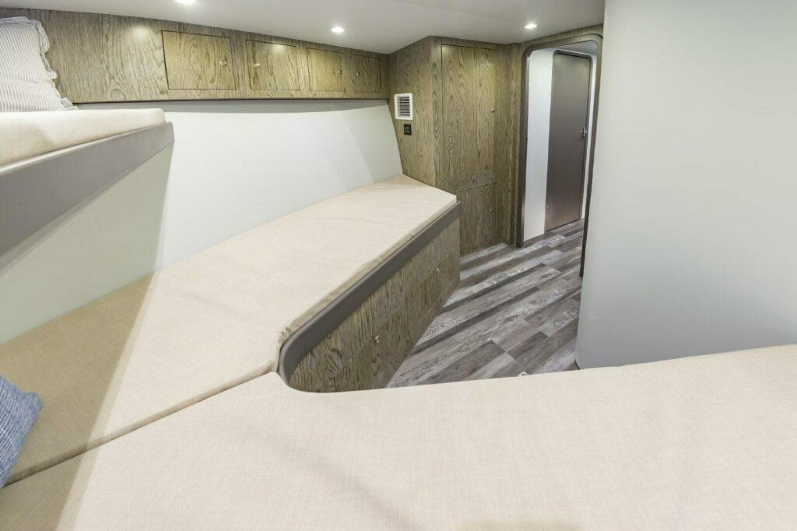 2025 Custom Carolina Sportfish — photo 48