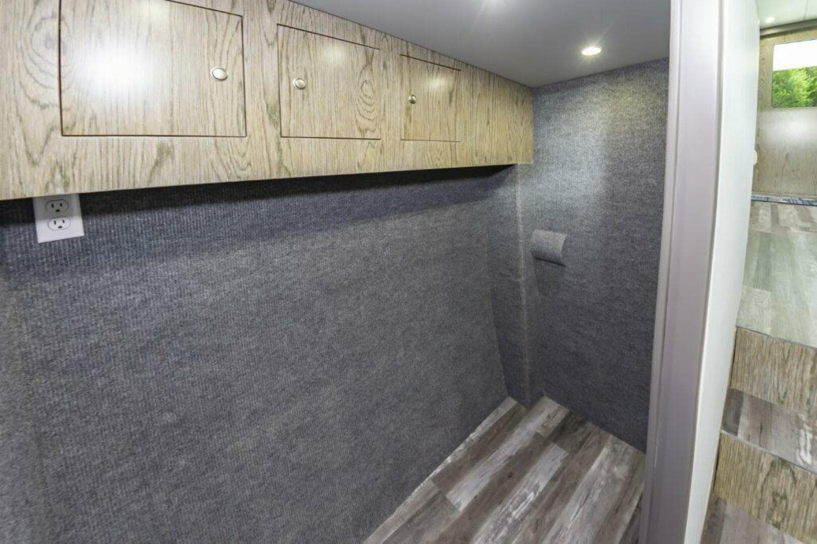 2025 Custom Carolina Sportfish — photo 44