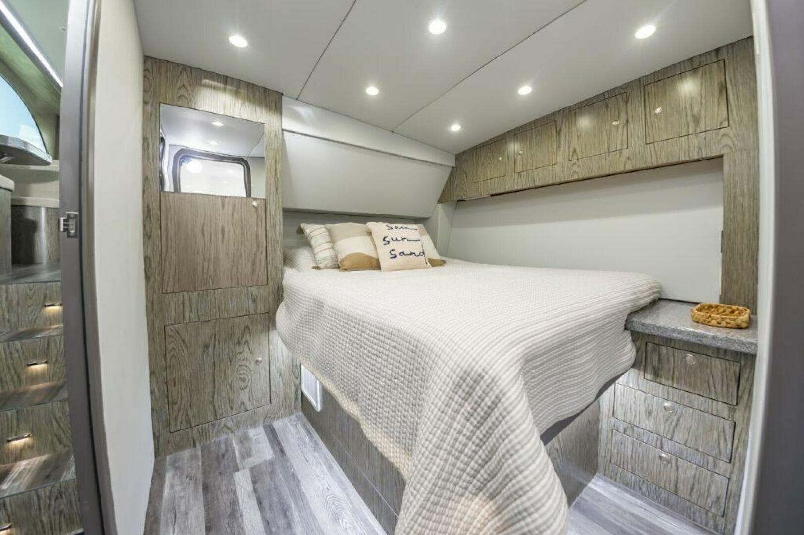 2025 Custom Carolina Sportfish — photo 40