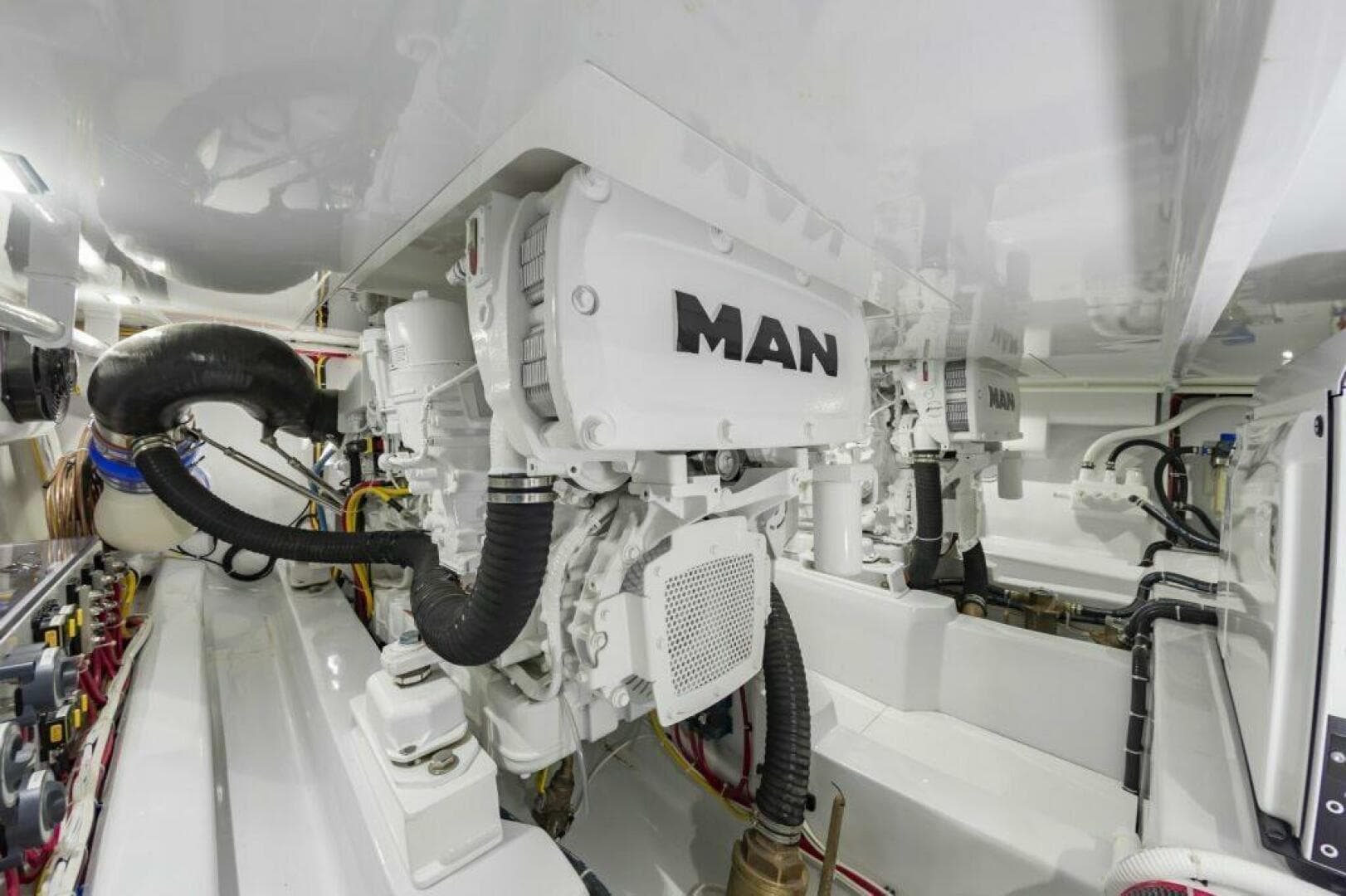 2025 Custom Carolina Sportfish — photo 53