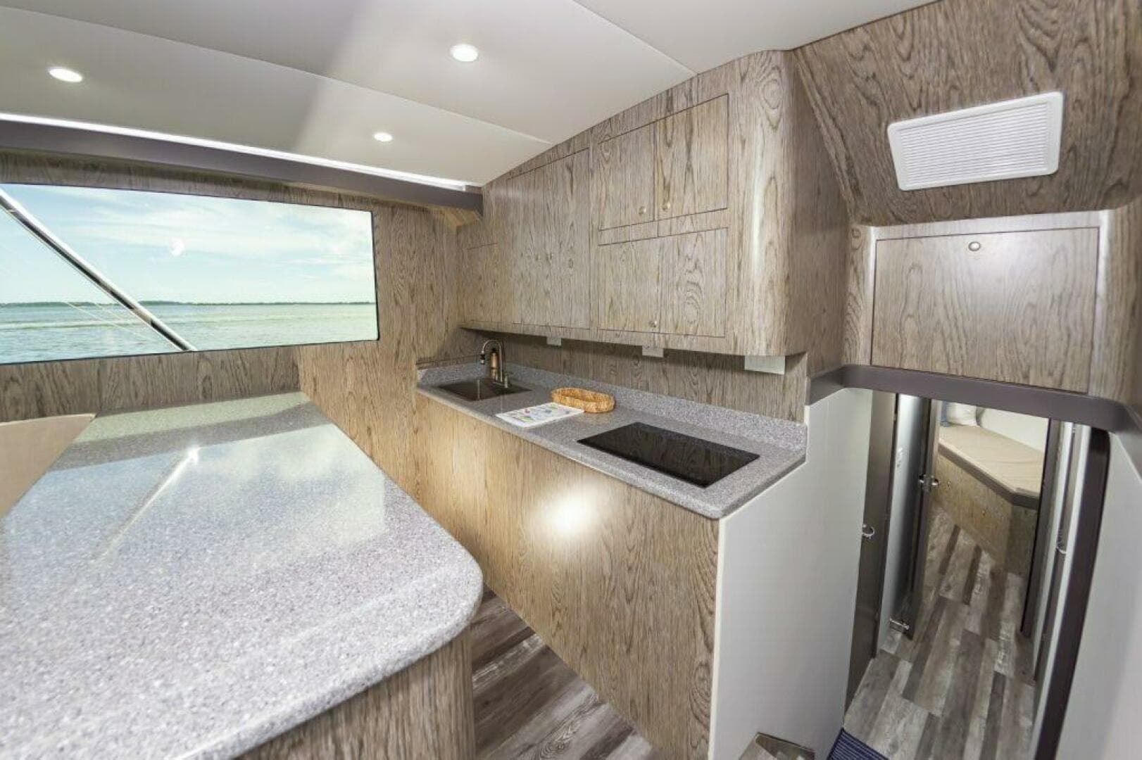 2025 Custom Carolina Sportfish — photo 35