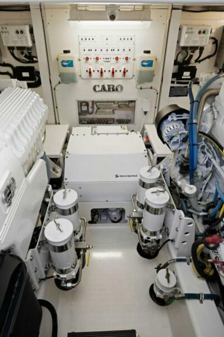 2012 Cabo 44 Hardtop Express — photo 53