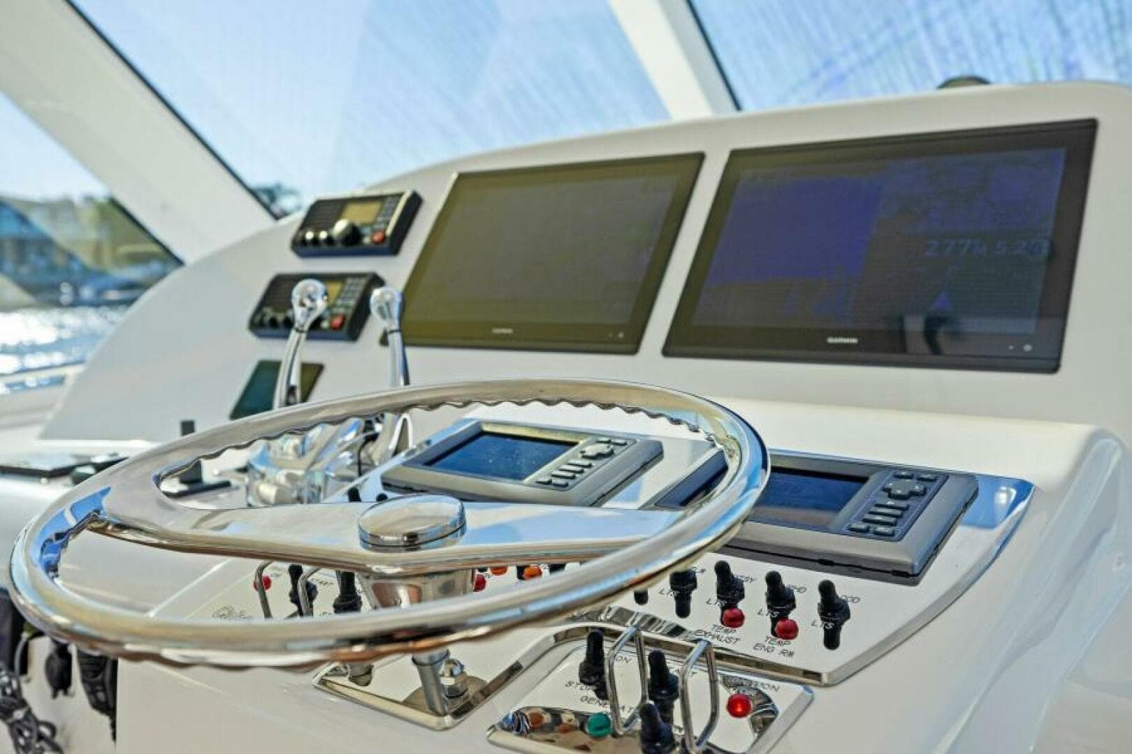 2012 Cabo 44 Hardtop Express — photo 33