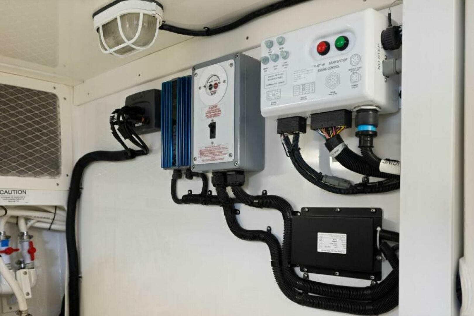 2012 Cabo 44 Hardtop Express — photo 69