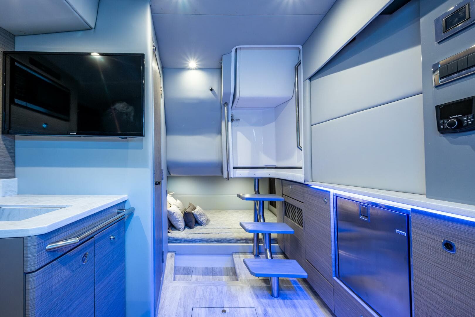 2022 Formula 380 Ssc — photo 8