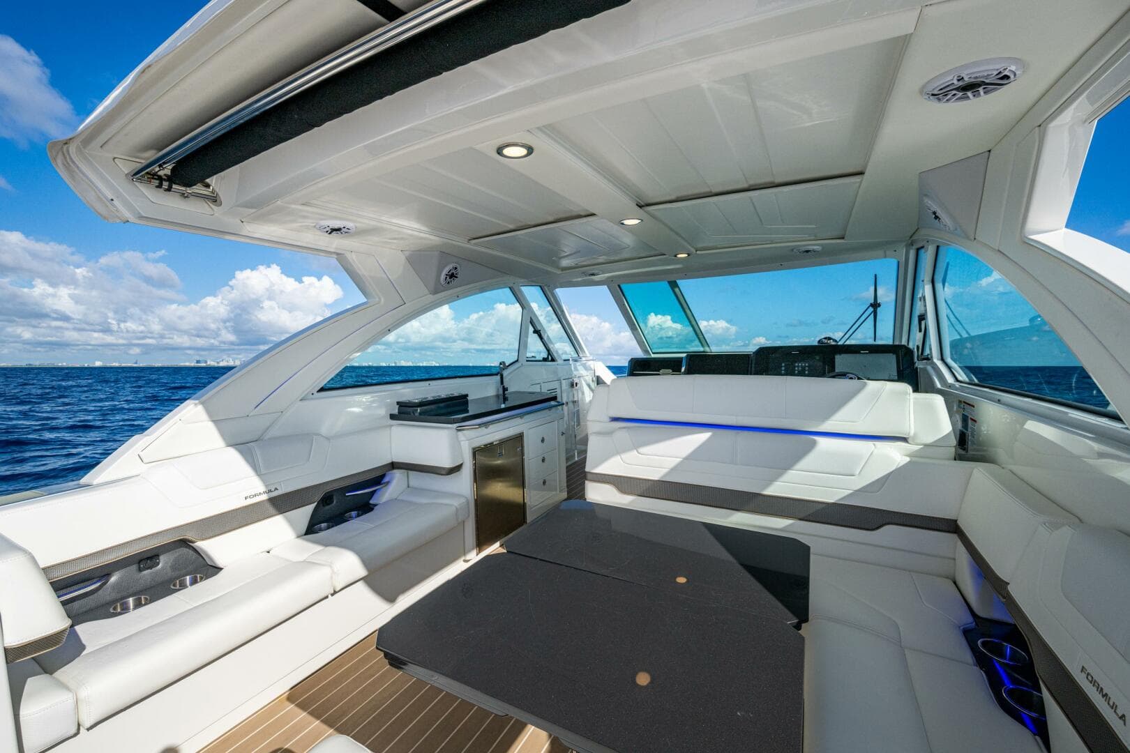 2022 Formula 380 Ssc — photo 26