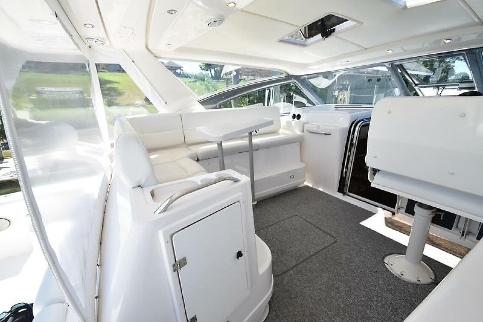 2001 Tiara Yachts 52 Sport Yacht — photo 26