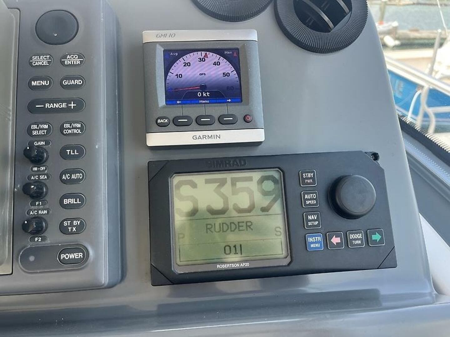 2001 Tiara Yachts 52 Sport Yacht — photo 32