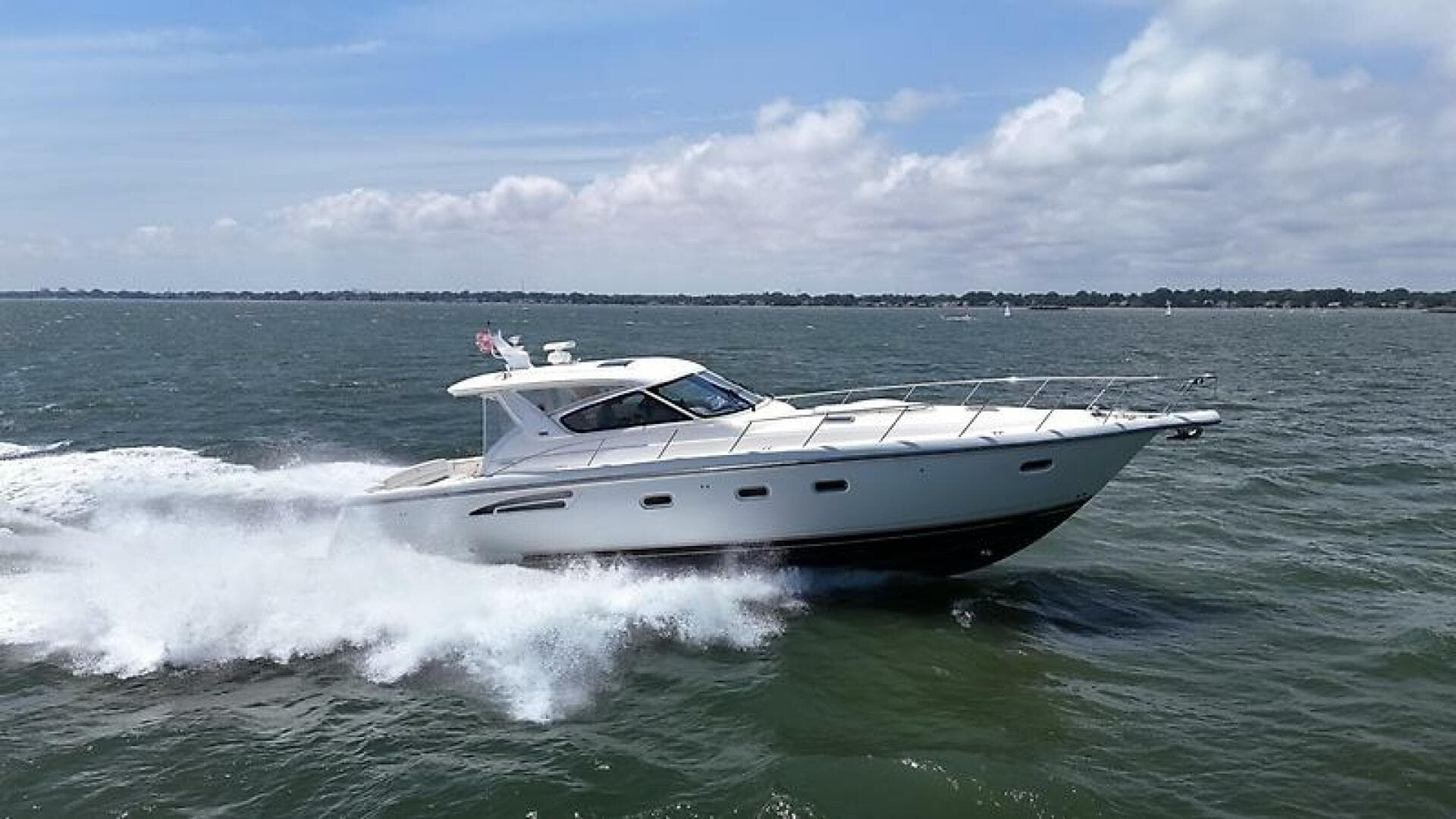 2001 Tiara Yachts 52 Sport Yacht