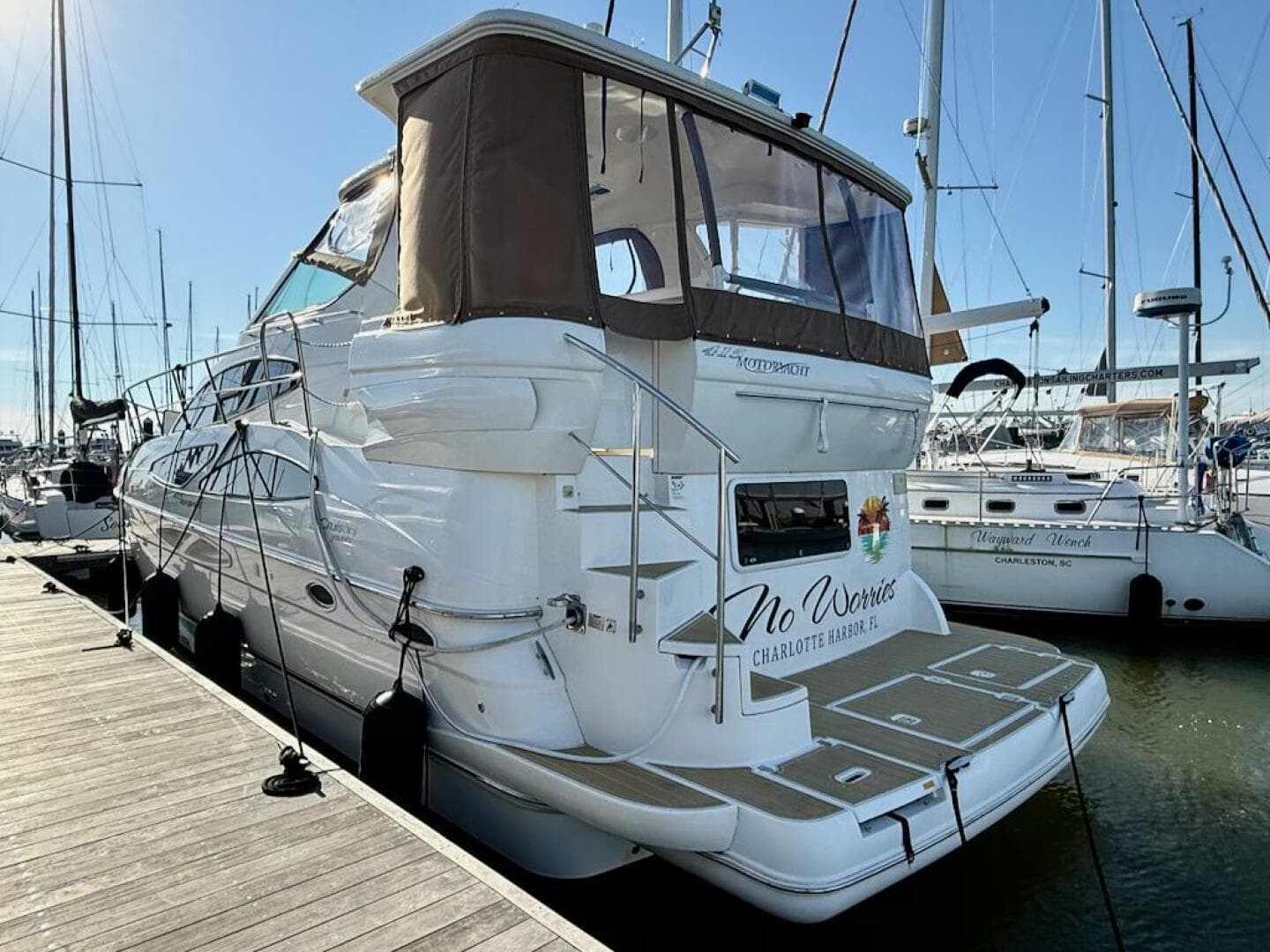 2006 Cruisers Yachts 415 Express — photo 6