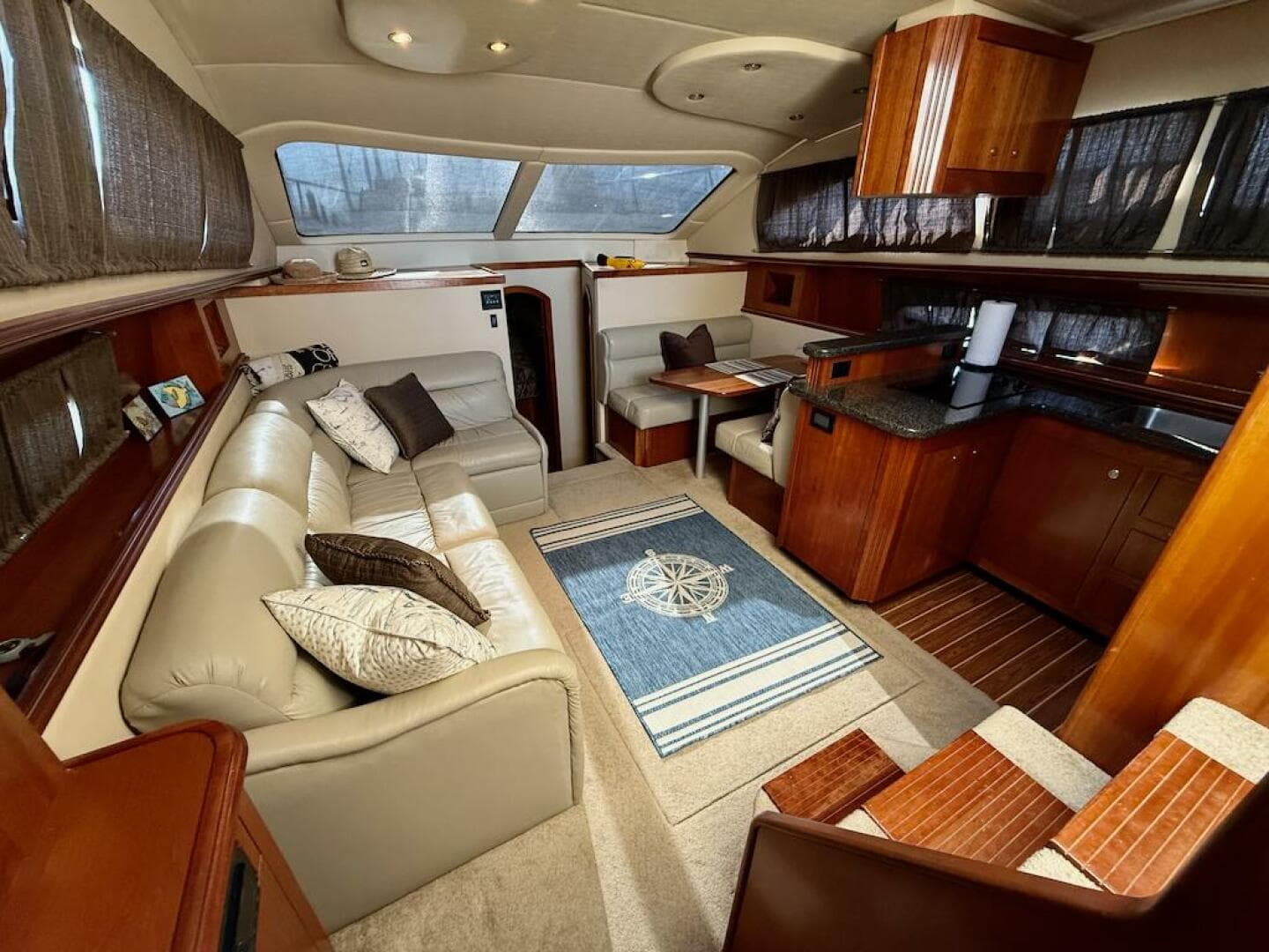 2006 Cruisers Yachts 415 Express — photo 24