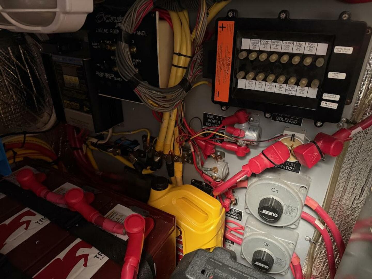 2006 Cruisers Yachts 415 Express — photo 41