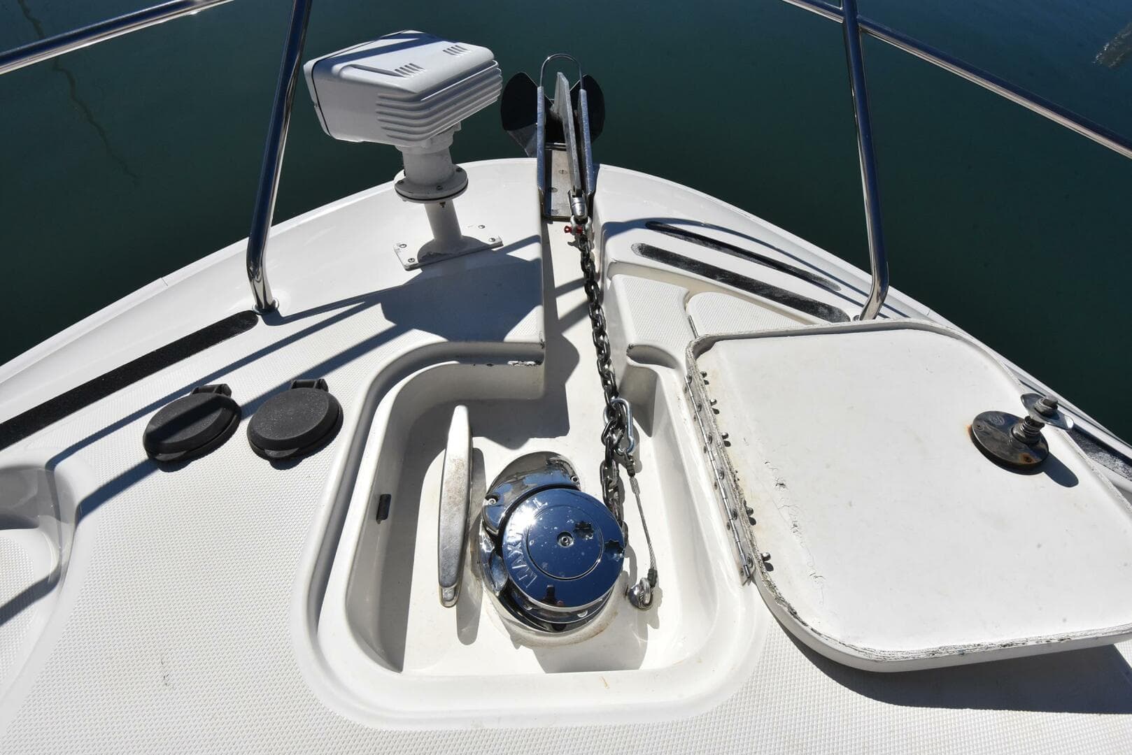 2010 Silverton 38 Sport Bridge — photo 42