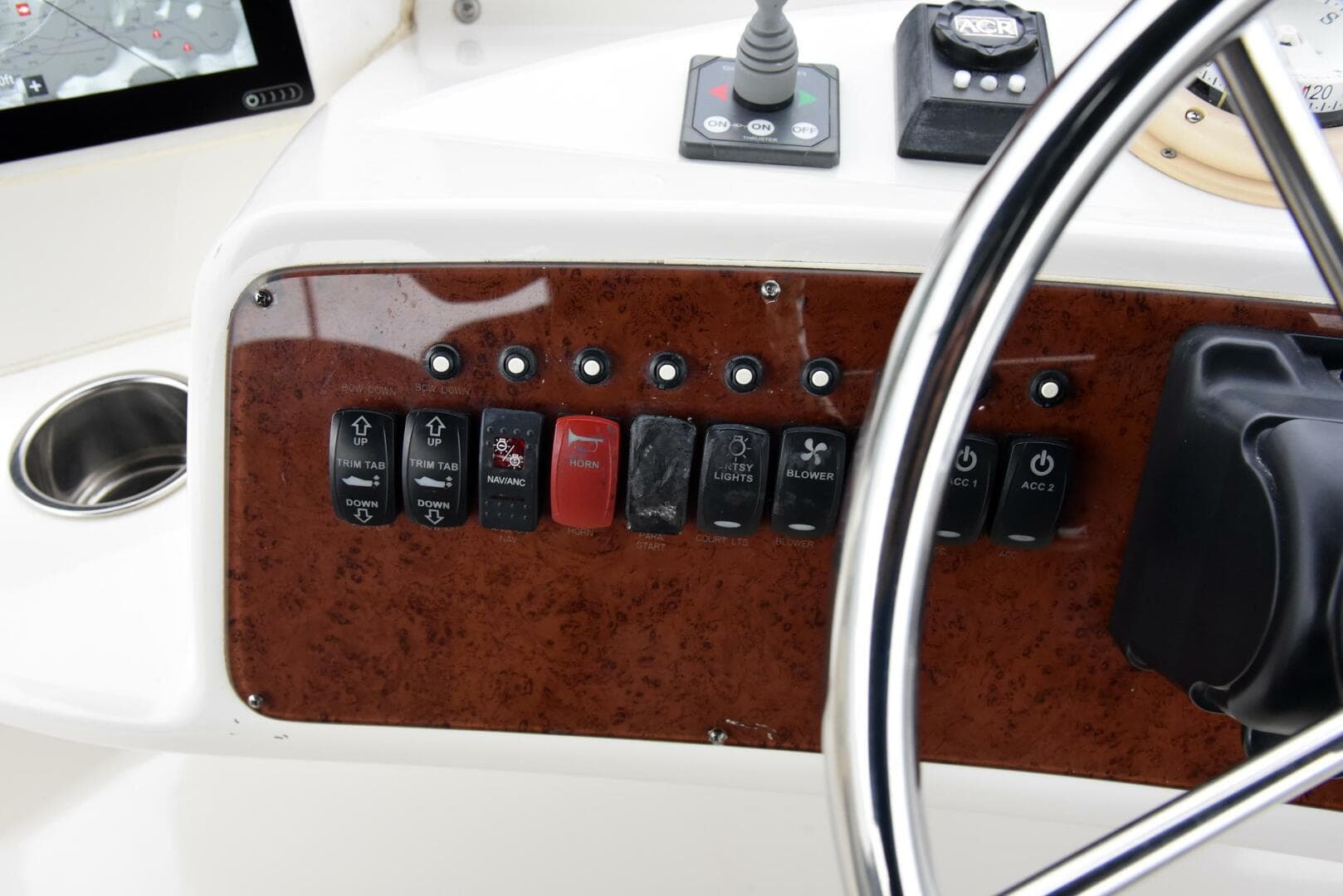 2010 Silverton 38 Sport Bridge — photo 57