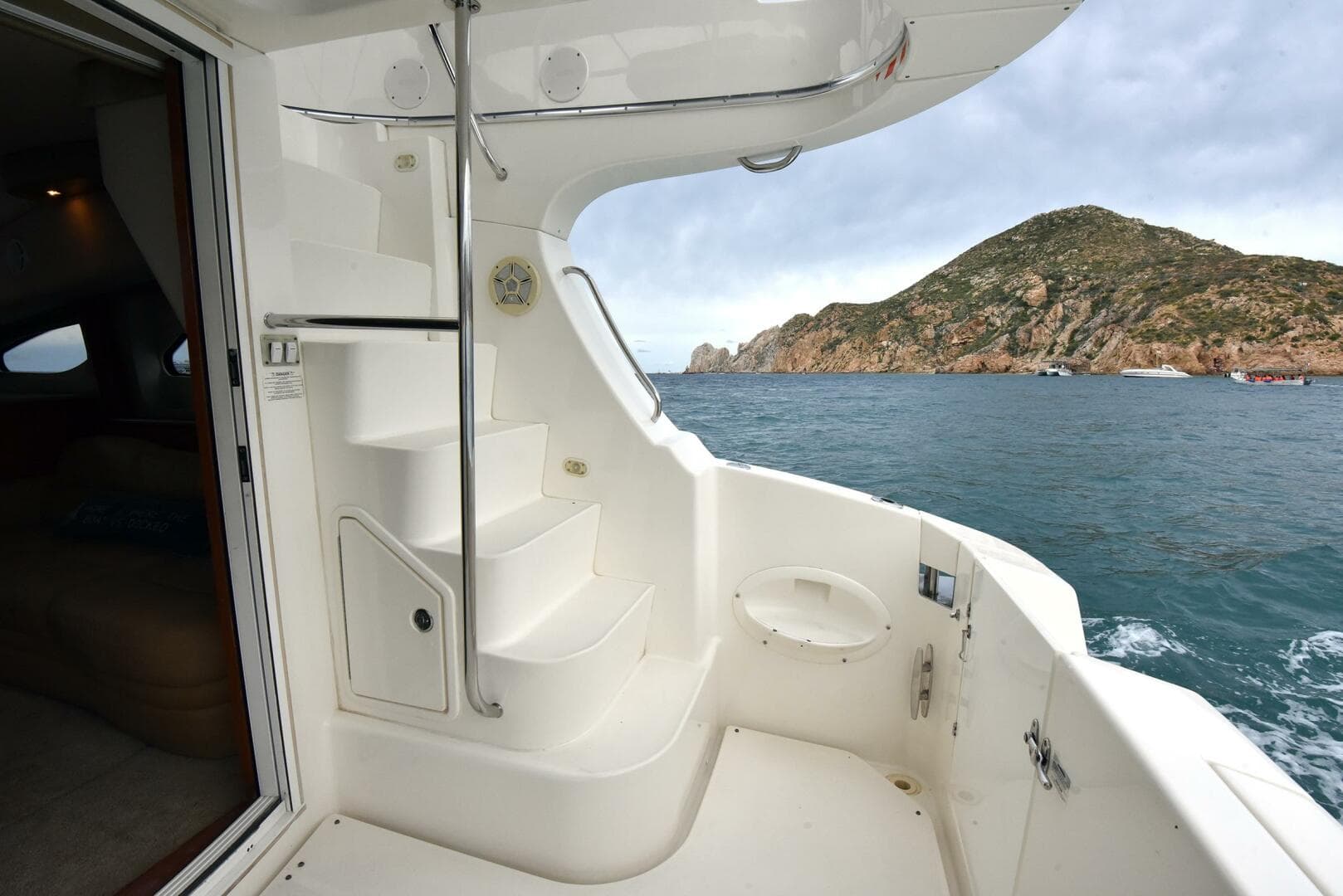 2010 Silverton 38 Sport Bridge — photo 67