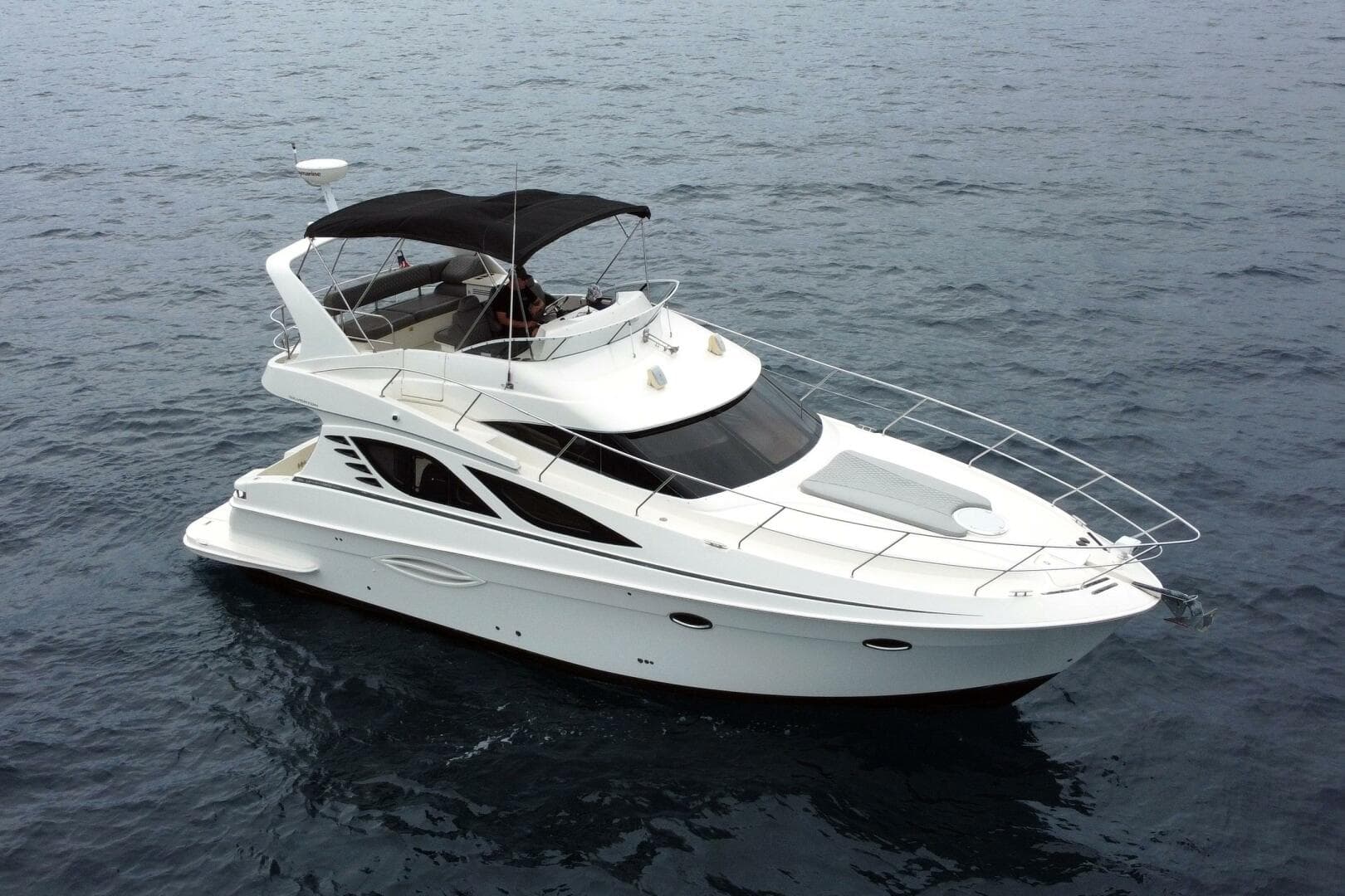 2010 Silverton 38 Sport Bridge — photo 28