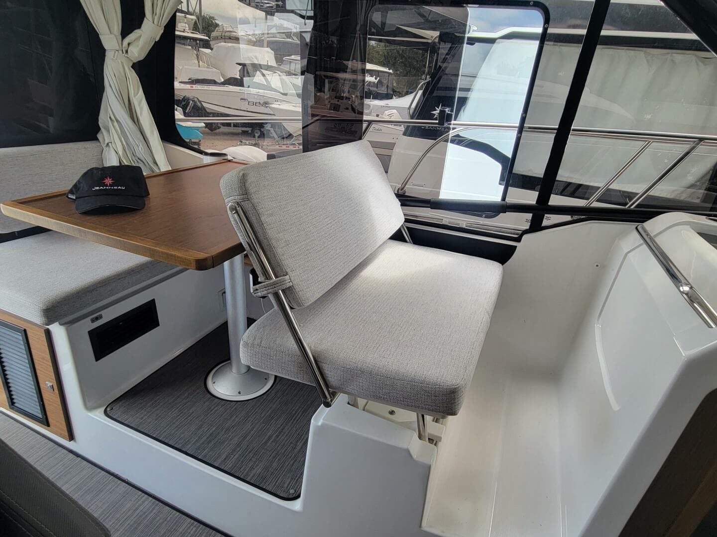 2023 Jeanneau Nc 895 — photo 10