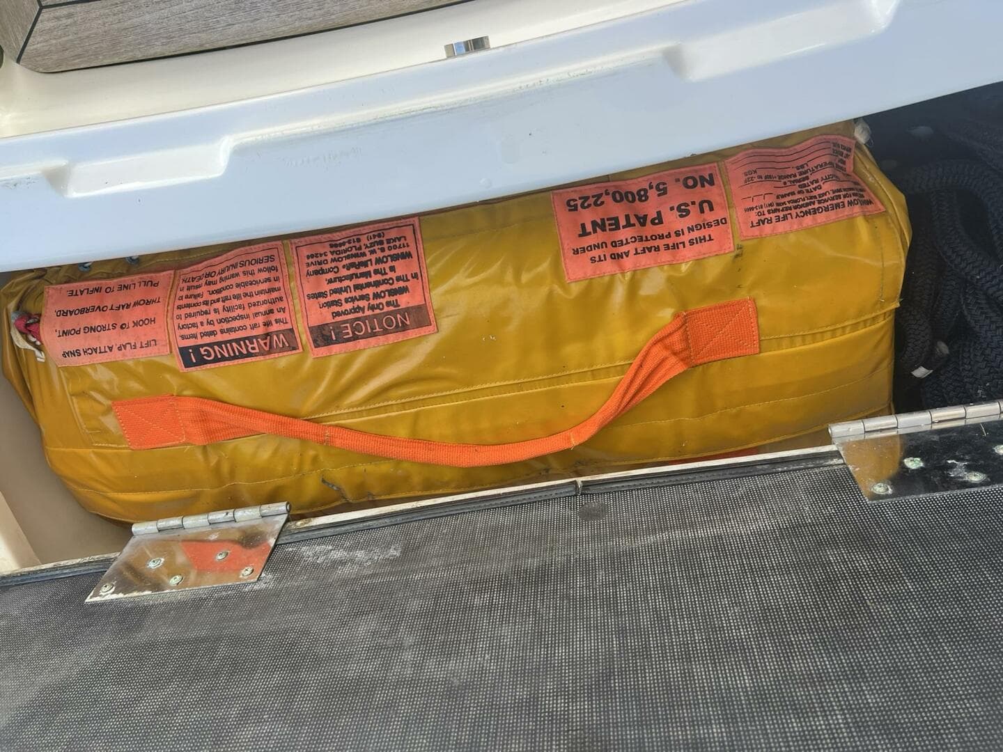 2019 Sea Ray L550 — photo 87