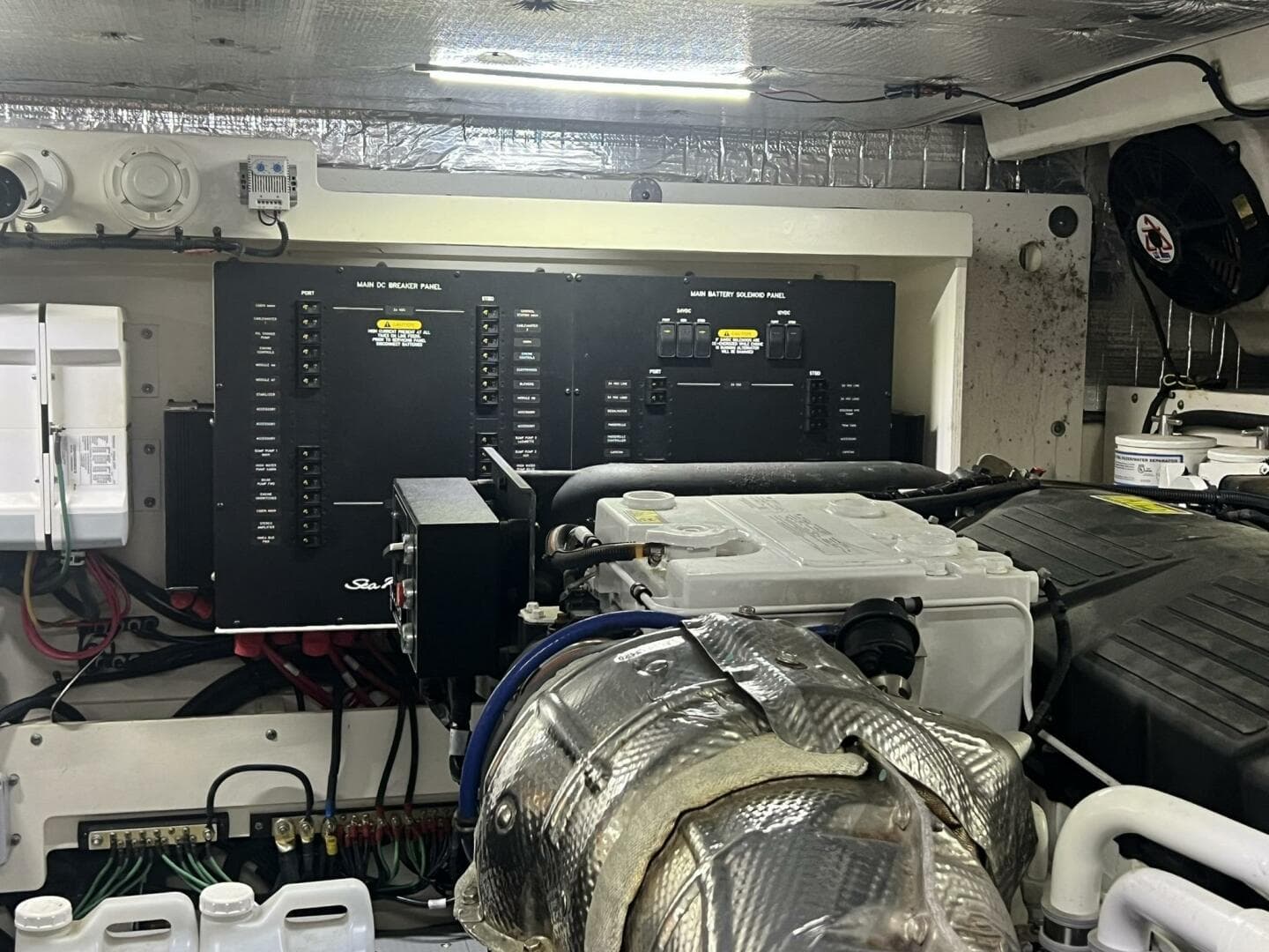 2019 Sea Ray L550 — photo 71