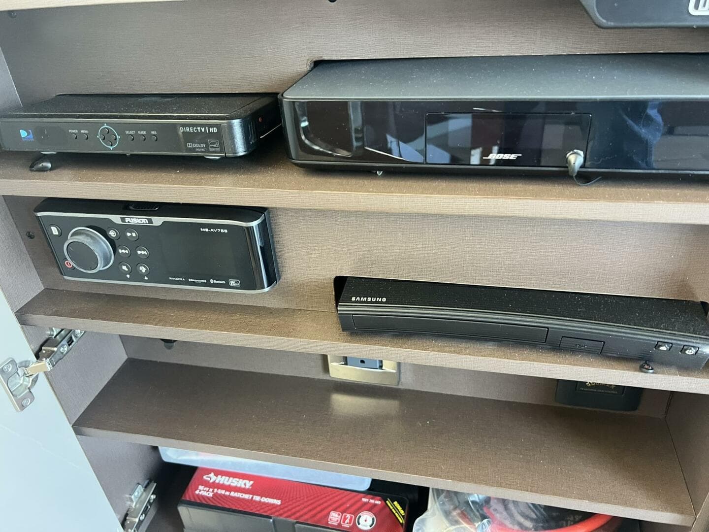 2019 Sea Ray L550 — photo 47