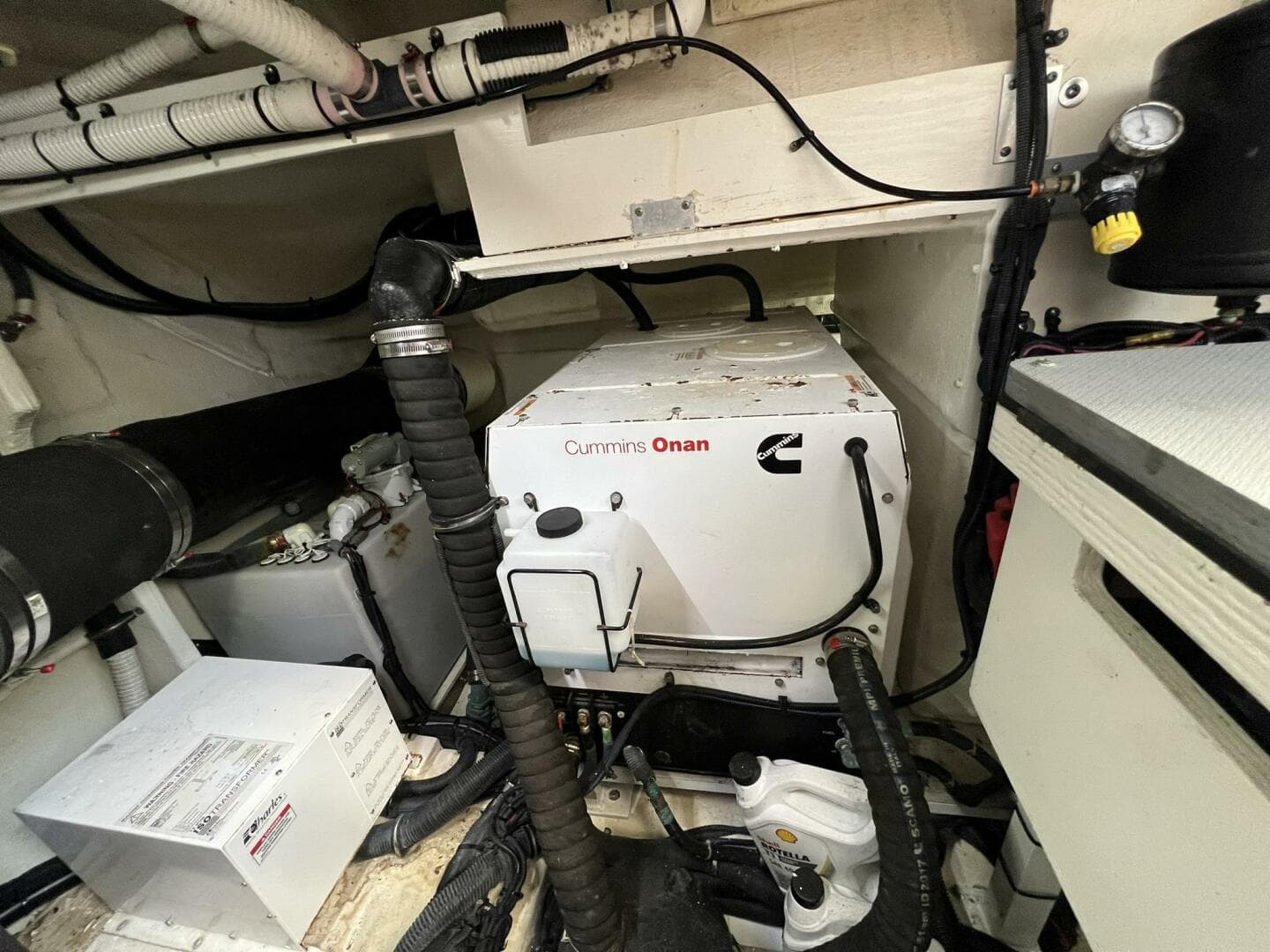 2019 Sea Ray L550 — photo 67