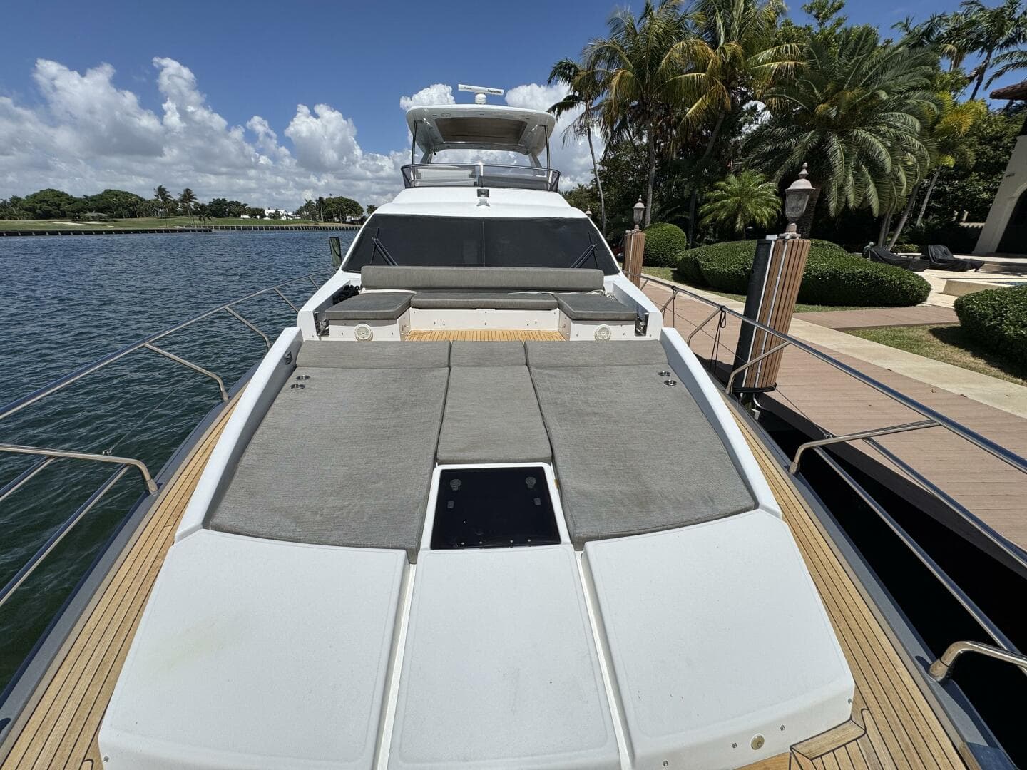2018 Azimut 66 Flybridge — photo 17