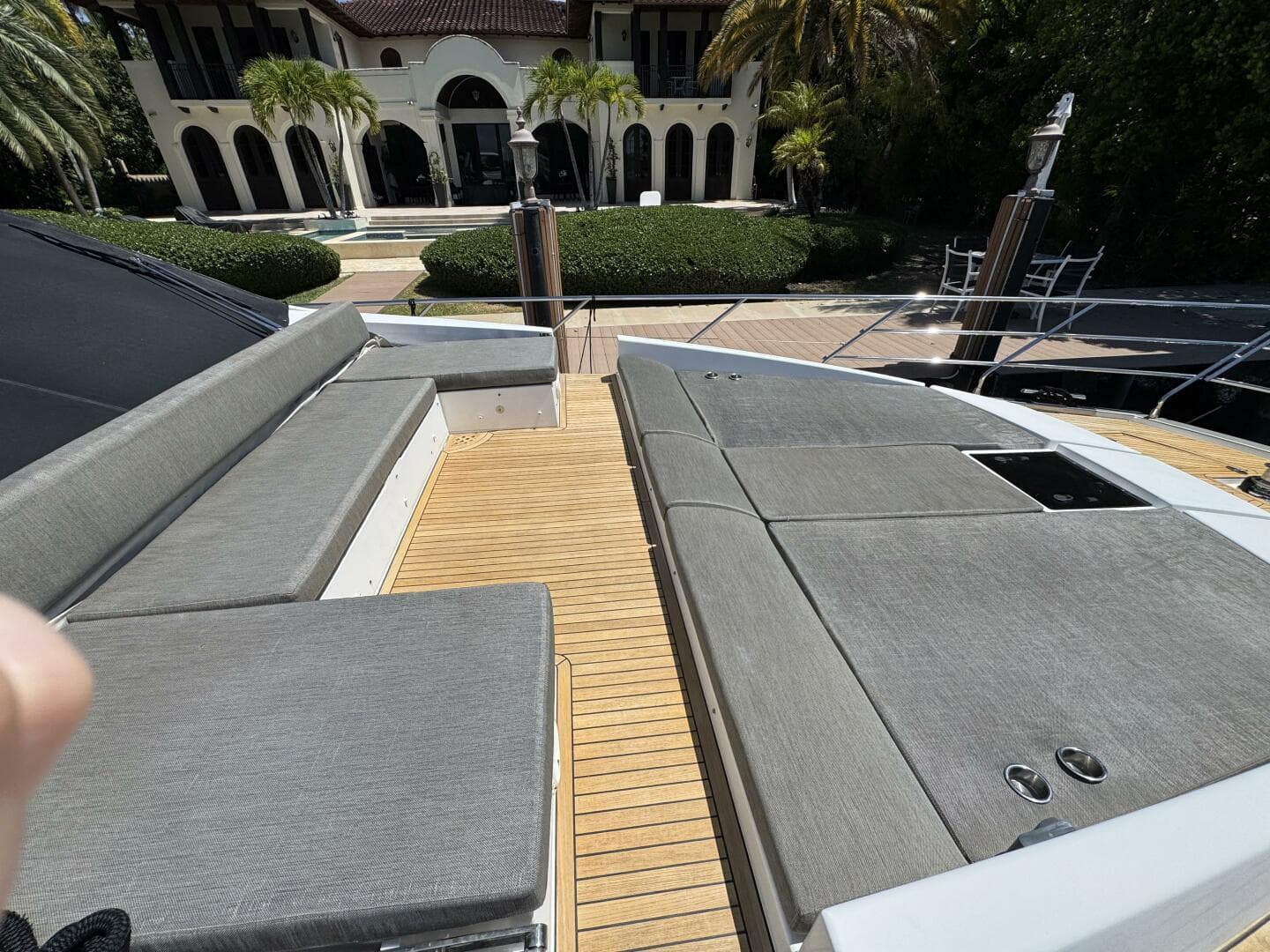 2018 Azimut 66 Flybridge — photo 18