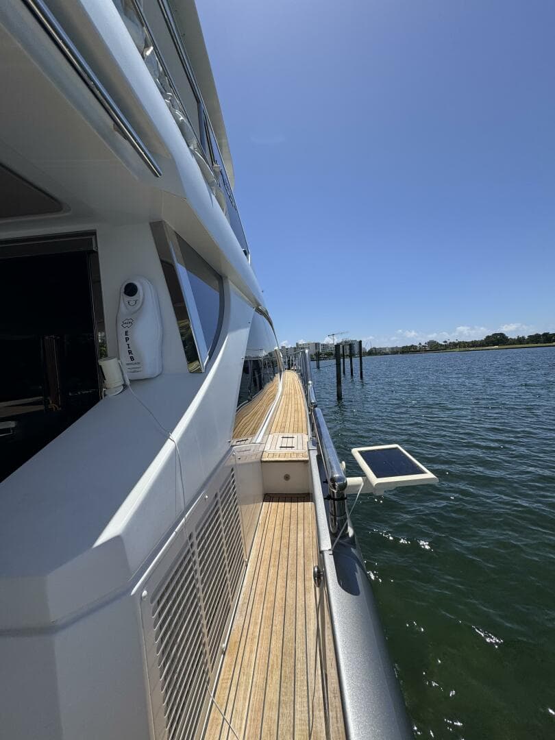 2018 Azimut 66 Flybridge — photo 20