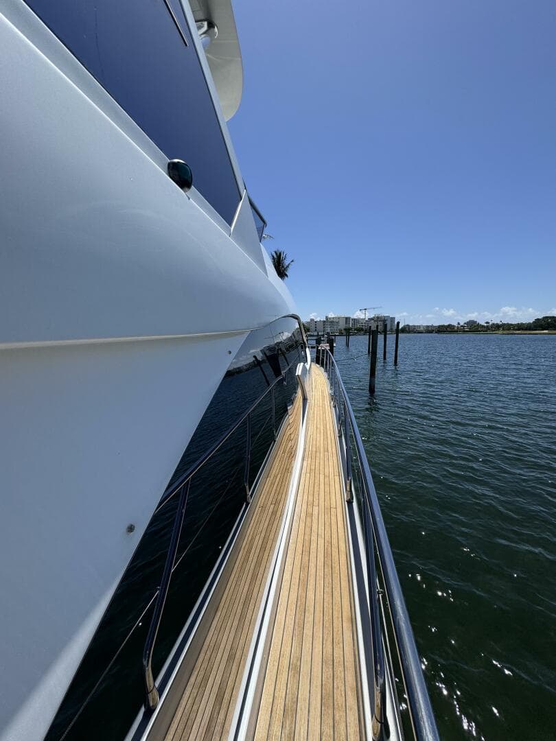 2018 Azimut 66 Flybridge — photo 21