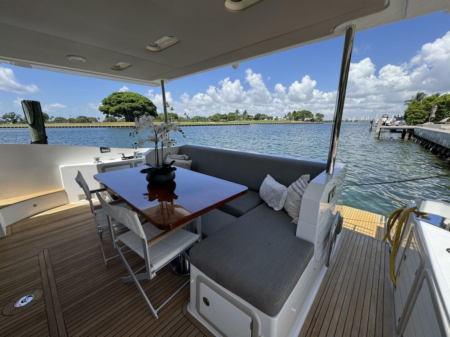 2018 Azimut 66 Flybridge — photo 25