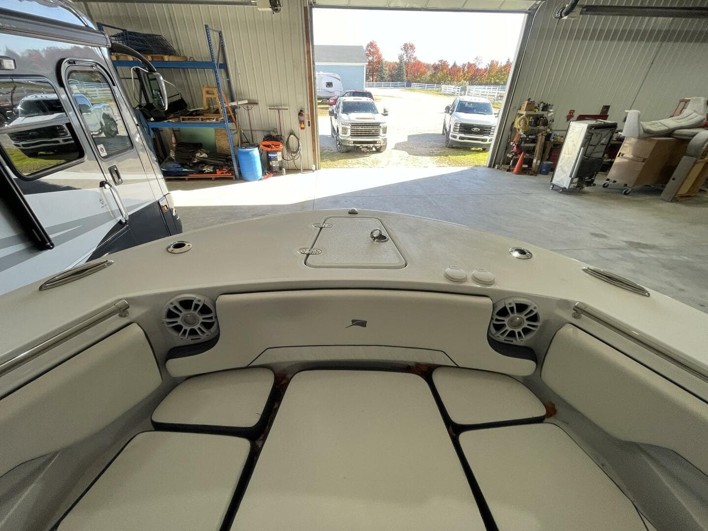 2025 Stingray 253 Center Console — photo 41