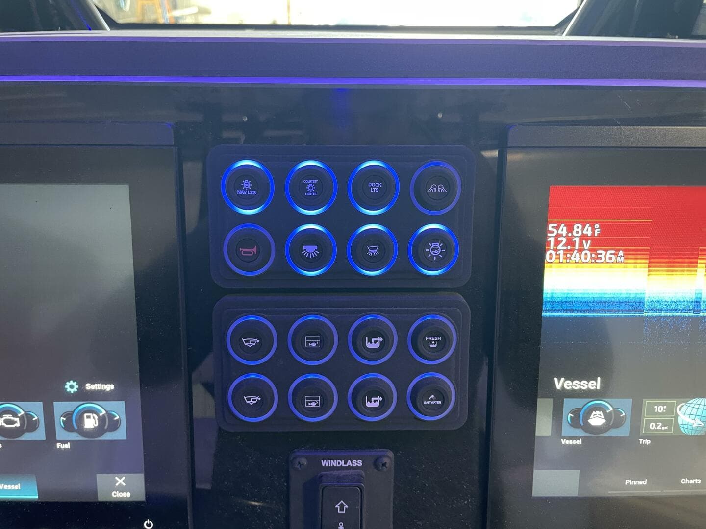 2025 Stingray 253 Center Console — photo 28